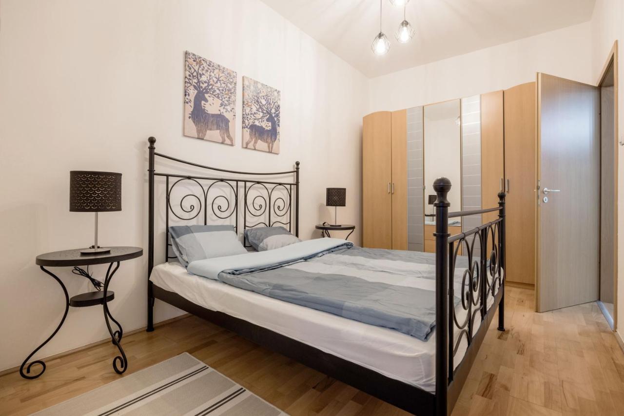 Downtown Charm In Budapest Ngoại thất bức ảnh